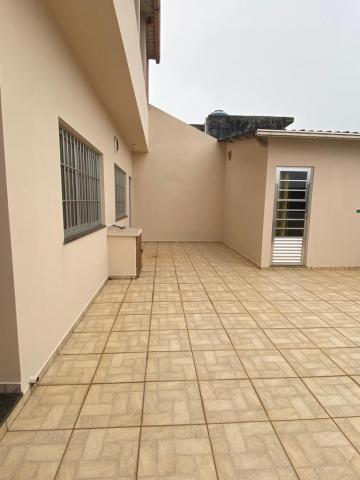 Alugar Casas / Assobradada em Suzano R$ 1.800,00 - Foto 5