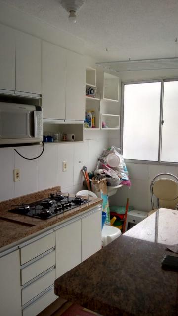 Comprar Apartamentos / Padr&atilde;o em Suzano R$ 185.000,00 - Foto 18