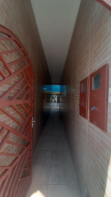 Comprar Casas / Sobrado em Suzano R$ 360.000,00 - Foto 6