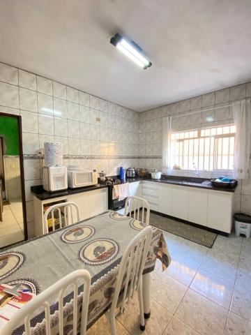 Comprar Casas / Sobrado em Suzano R$ 330.000,00 - Foto 3