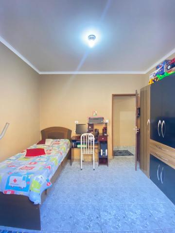 Comprar Casas / Sobrado em Suzano R$ 330.000,00 - Foto 4