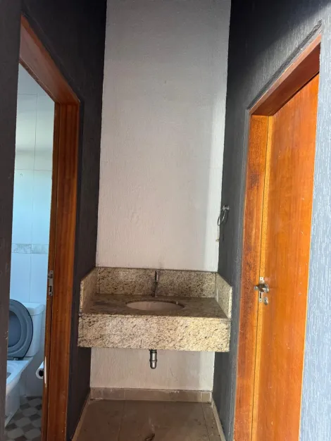 Alugar Casas / Condom&iacute;nio em Suzano R$ 4.527,40 - Foto 2