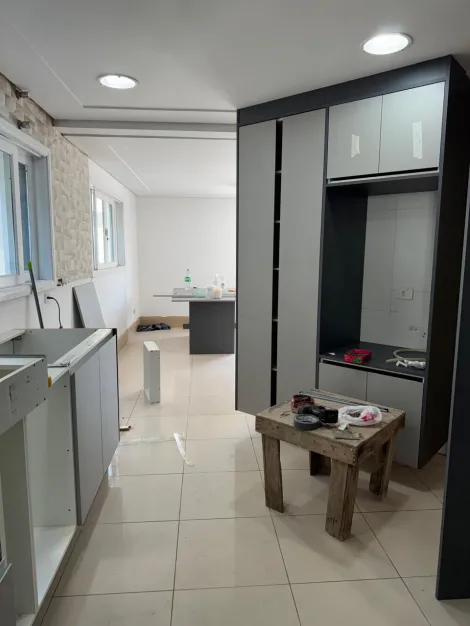 Alugar Casas / Condom&iacute;nio em Suzano R$ 4.527,40 - Foto 16