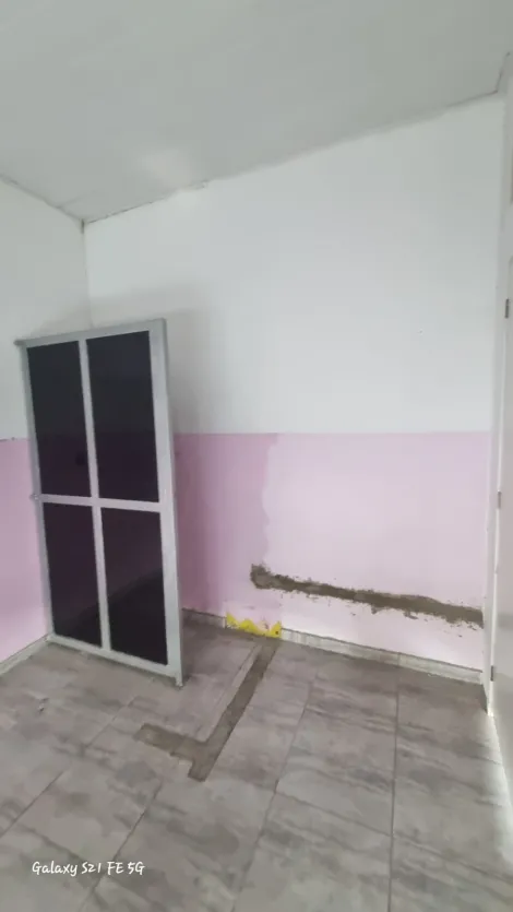 Alugar Sal&otilde;es / Sal&atilde;o em Suzano R$ 800,00 - Foto 4