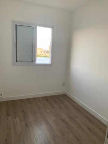 Comprar Apartamentos / Padr&atilde;o em Suzano R$ 450.000,00 - Foto 6
