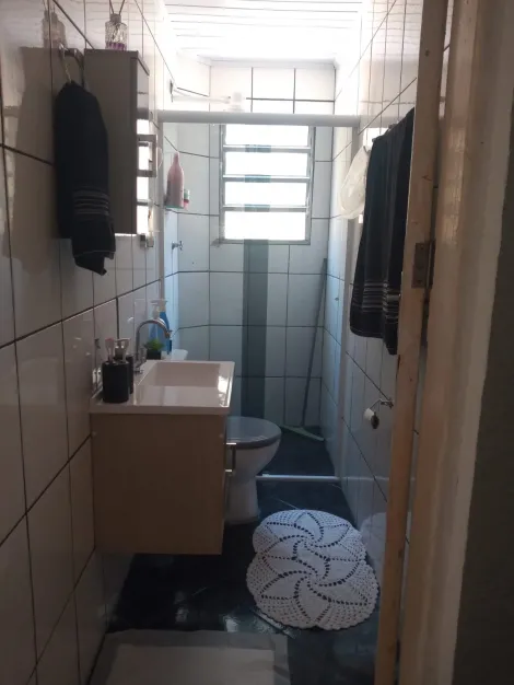 Comprar Apartamentos / Padr&atilde;o em Ferraz de Vasconcelos R$ 150.000,00 - Foto 16