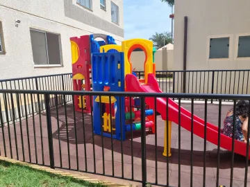 Alugar Apartamentos / Padr&atilde;o em Suzano R$ 1.100,00 - Foto 13