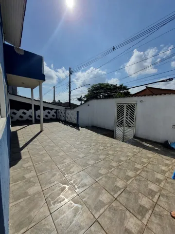 Comprar Casas / Sobrado em Suzano R$ 1.000.000,00 - Foto 2