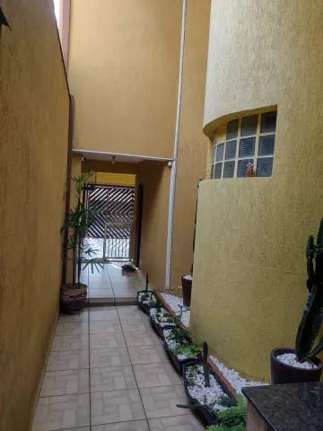 Comprar Casas / Sobrado em Suzano R$ 600.000,00 - Foto 23