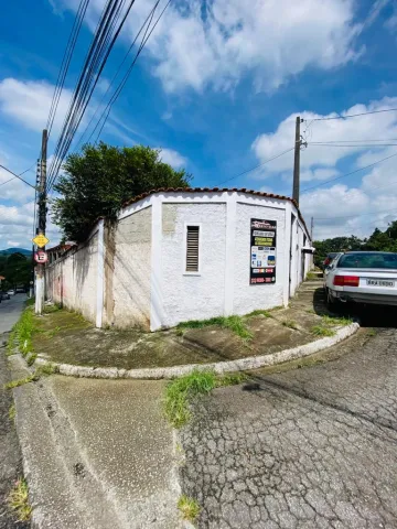 Comprar Casas / Sobrado em Suzano R$ 450.000,00 - Foto 1