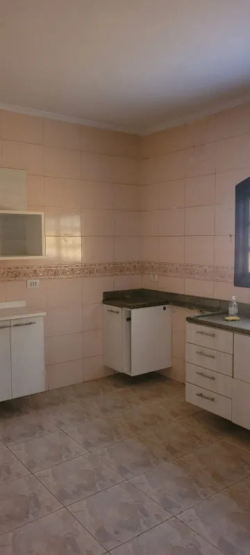 Alugar Casas / Sobrado em Suzano R$ 2.750,00 - Foto 19
