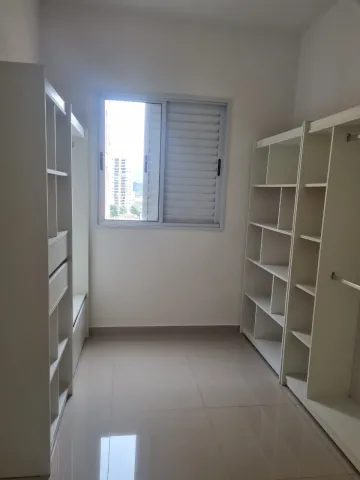 Comprar Apartamentos / Padr&atilde;o em Suzano R$ 650.000,00 - Foto 4