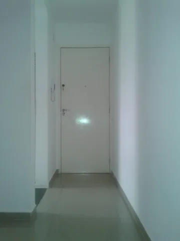 Comprar Apartamentos / Padr&atilde;o em Suzano R$ 195.000,00 - Foto 4