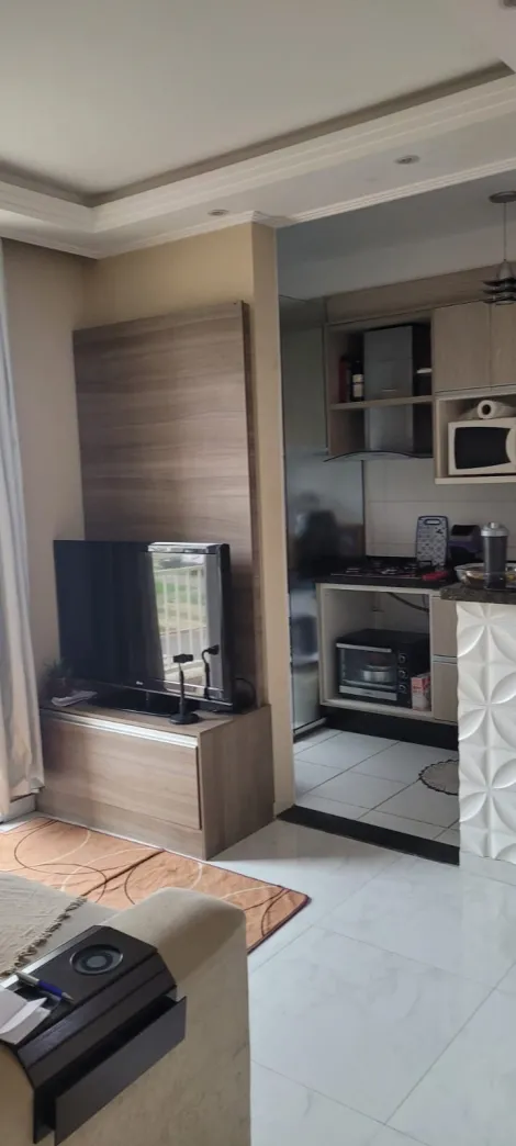 Comprar Apartamentos / Padr&atilde;o em Suzano R$ 340.000,00 - Foto 2