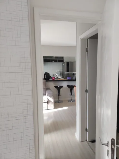 Comprar Apartamentos / Padr&atilde;o em Ferraz de Vasconcelos R$ 200.000,00 - Foto 5