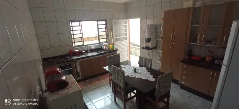 Comprar Casas / Sobrado em Suzano R$ 300.000,00 - Foto 5