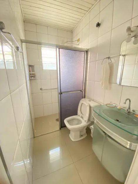 Alugar Casas / T&eacute;rrea em Suzano R$ 1.300,00 - Foto 6