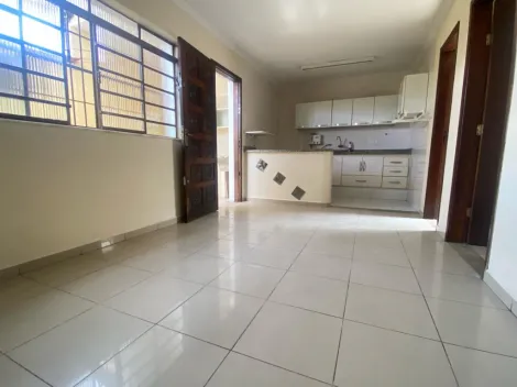 Alugar Casas / T&eacute;rrea em Suzano R$ 1.900,00 - Foto 9