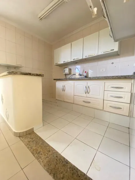 Alugar Casas / T&eacute;rrea em Suzano R$ 1.900,00 - Foto 5