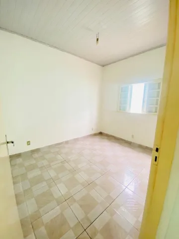 Alugar Casas / T&eacute;rrea em Suzano R$ 1.400,00 - Foto 11