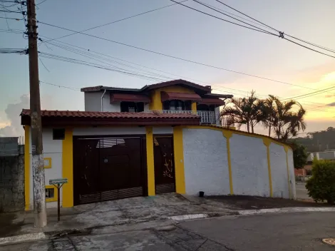 Comprar Casas / Sobrado em Suzano R$ 700.000,00 - Foto 2