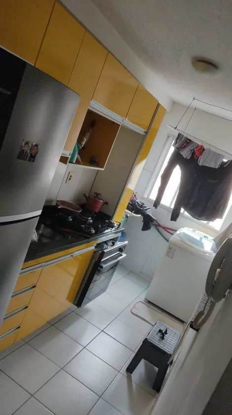 Comprar Apartamentos / Padr&atilde;o em Suzano R$ 210.000,00 - Foto 10
