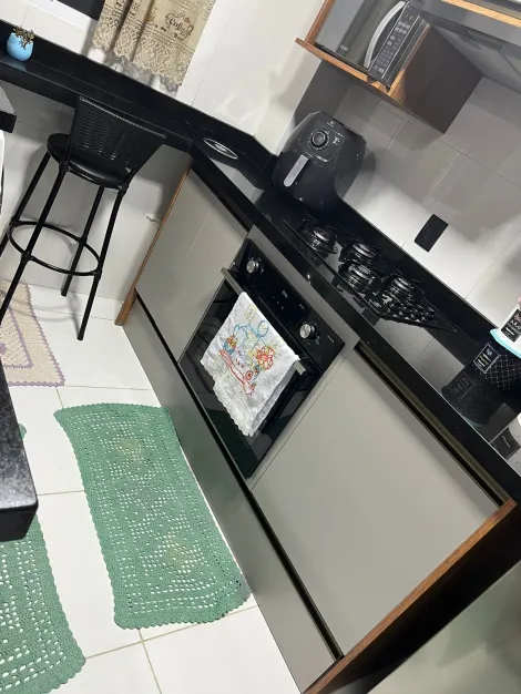 Comprar Apartamentos / Padr&atilde;o em Suzano R$ 225.000,00 - Foto 5