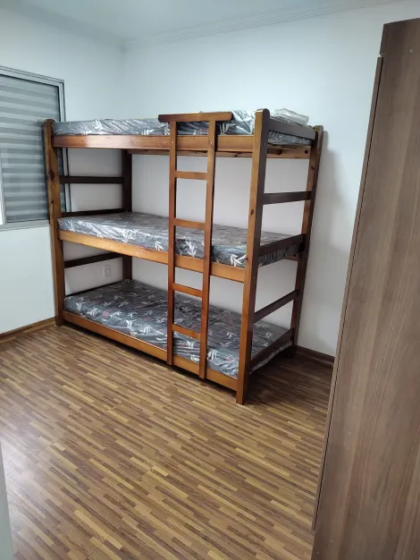 Alugar Apartamentos / Padr&atilde;o em Suzano R$ 2.250,00 - Foto 2