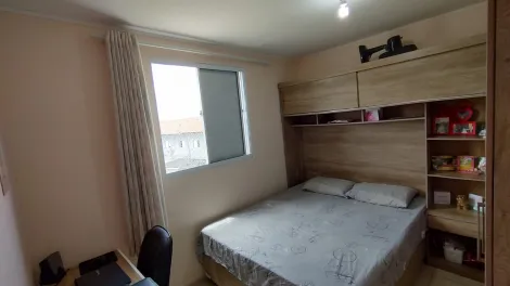 Comprar Apartamentos / Padr&atilde;o em Suzano R$ 210.000,00 - Foto 5