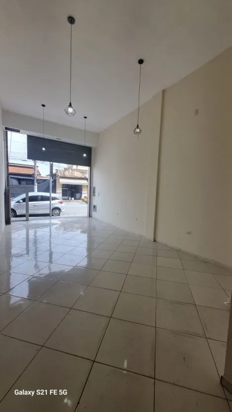 Alugar Comerciais / Ponto Comercial em Suzano R$ 2.600,00 - Foto 6