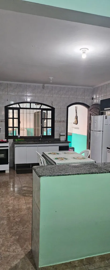 Comprar Casas / Sobrado em Suzano R$ 590.000,00 - Foto 4