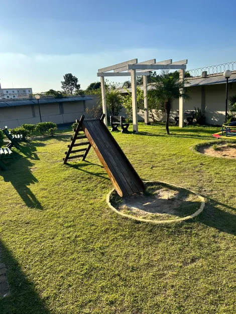 Comprar Apartamentos / Padr&atilde;o em Suzano R$ 210.000,00 - Foto 35