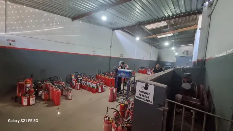 Alugar Comerciais / Pr&eacute;dio Comercial em Suzano R$ 15.000,00 - Foto 21