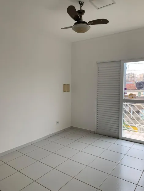 Comprar Casas / Sobrado em Suzano R$ 600.000,00 - Foto 8