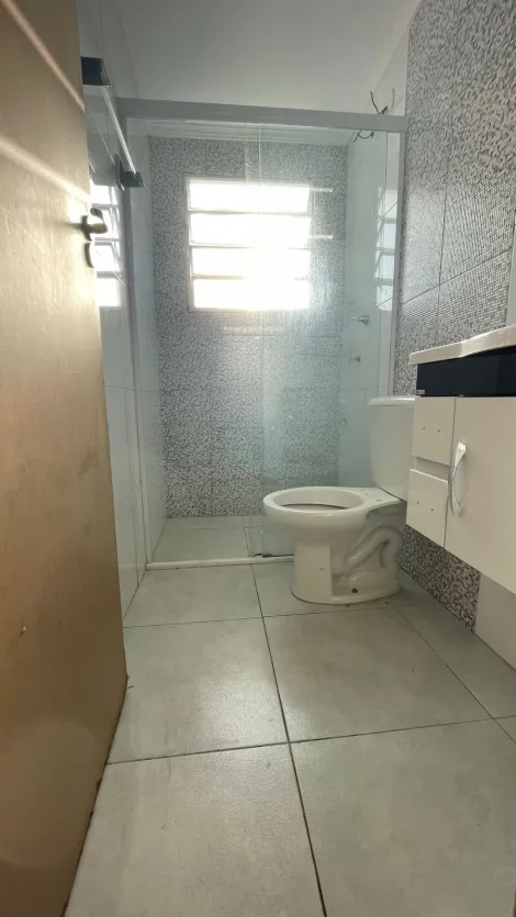 Alugar Apartamentos / Padr&atilde;o em Suzano R$ 850,00 - Foto 10
