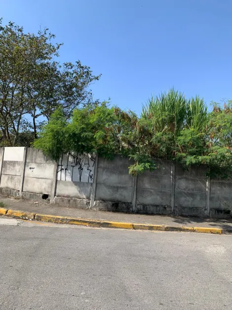 Comprar Terrenos / Terreno em Suzano R$ 380.000,00 - Foto 5