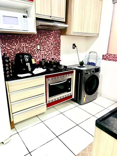 Comprar Apartamentos / Padr&atilde;o em Suzano R$ 235.000,00 - Foto 6