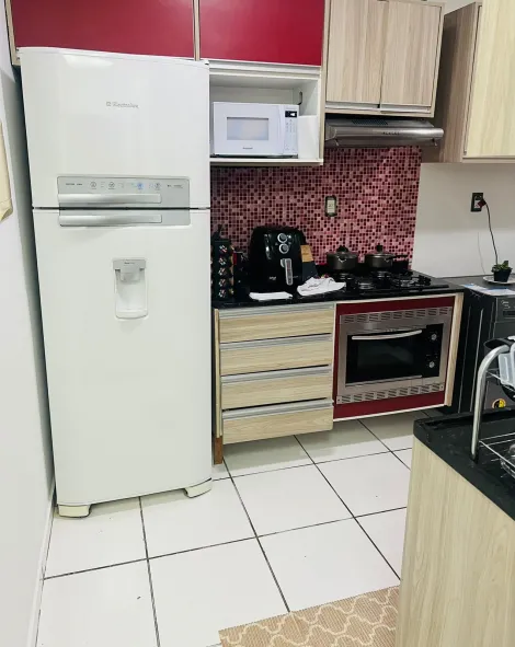 Comprar Apartamentos / Padr&atilde;o em Suzano R$ 235.000,00 - Foto 5