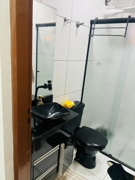 Comprar Apartamentos / Padr&atilde;o em Suzano R$ 235.000,00 - Foto 9