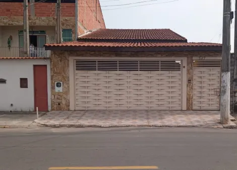 Comprar Casas / Sobrado em Suzano R$ 550.000,00 - Foto 1