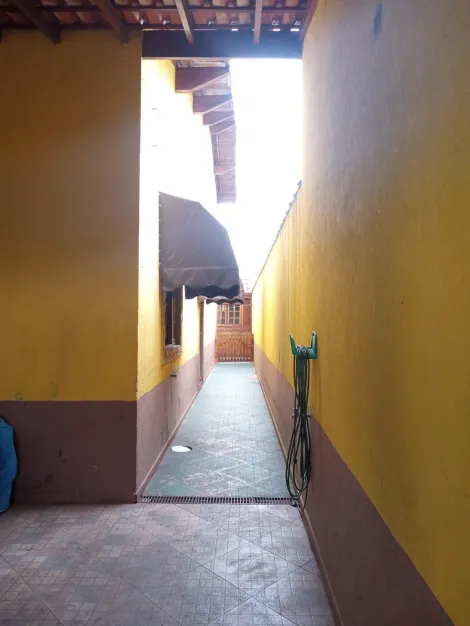 Comprar Casas / Sobrado em Suzano R$ 550.000,00 - Foto 17