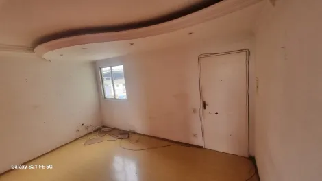 Alugar Apartamentos / Padr&atilde;o em Suzano R$ 800,00 - Foto 4