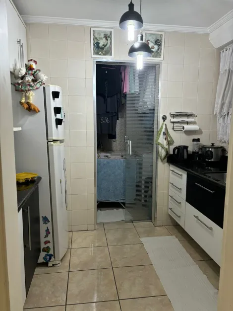 Comprar Apartamentos / Padr&atilde;o em Suzano R$ 470.000,00 - Foto 6