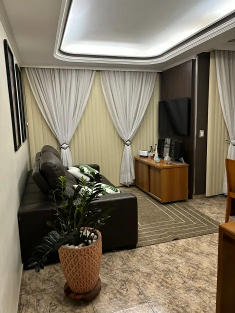 Comprar Apartamentos / Padr&atilde;o em Suzano R$ 470.000,00 - Foto 2