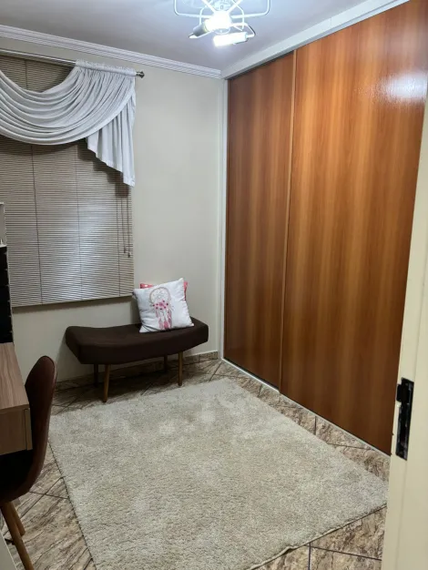 Comprar Apartamentos / Padr&atilde;o em Suzano R$ 470.000,00 - Foto 11