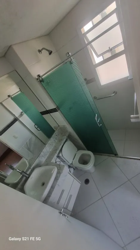 Alugar Apartamentos / Padr&atilde;o em Suzano R$ 4.300,00 - Foto 17