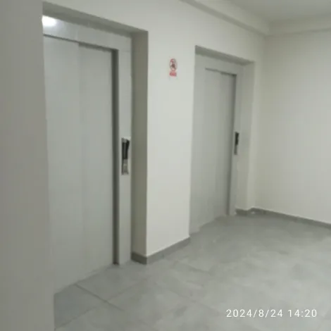 Comprar Apartamentos / Padr&atilde;o em Suzano R$ 200.000,00 - Foto 2