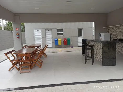 Comprar Apartamentos / Padr&atilde;o em Suzano R$ 200.000,00 - Foto 5