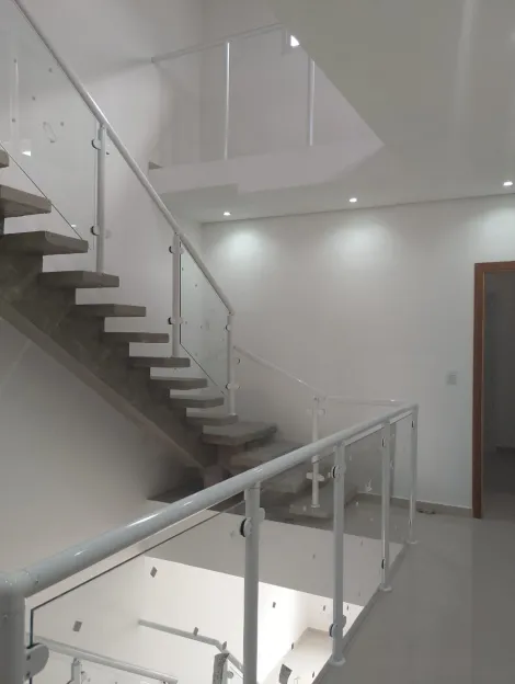 Comprar Casas / Sobrado em Suzano R$ 735.000,00 - Foto 6