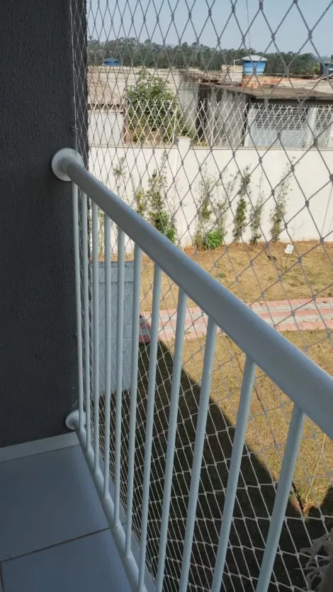 Alugar Casas / Condom&iacute;nio em Suzano R$ 2.000,00 - Foto 4